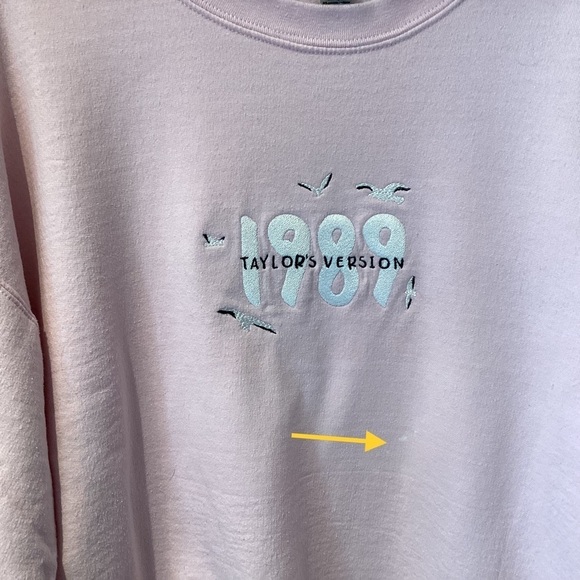 1989 Taylor’s Version Sweatshirt XL - Picture 4 of 4